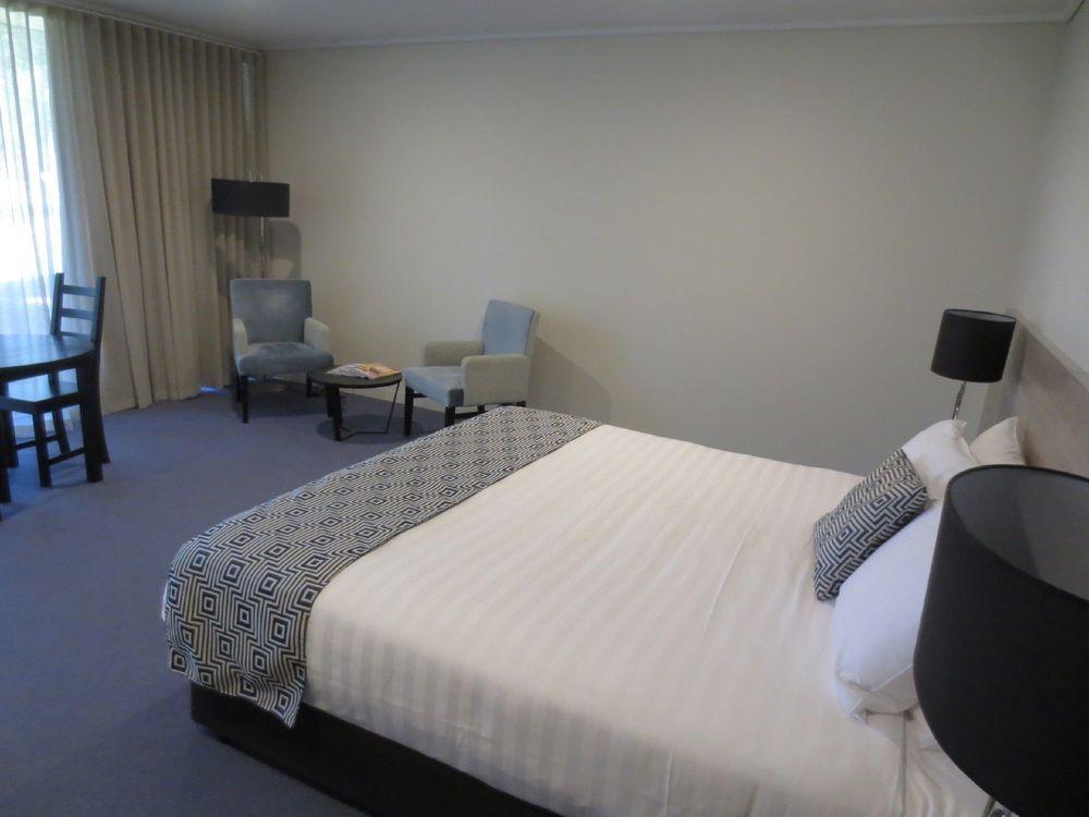 The Motel 3*