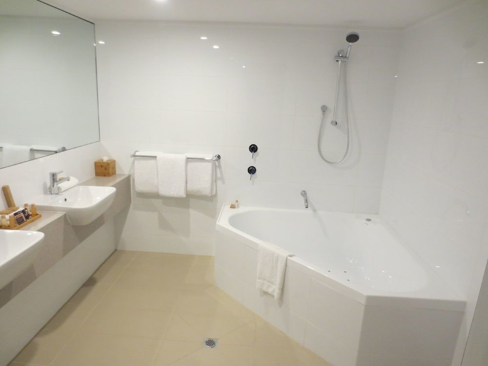 Motel The 3*