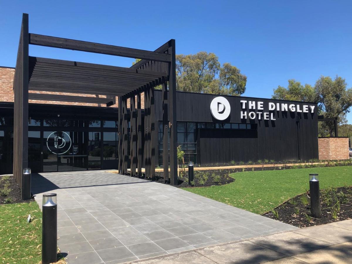 Motel The